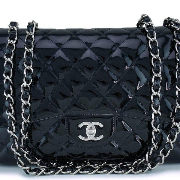 Chanel Black Lambskin Jumbo Classic Flap Bag SHW – Boutique Patina