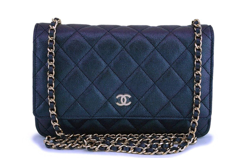 NIB 19S Chanel Iridescent Black-Purple Caviar Classic Wallet on