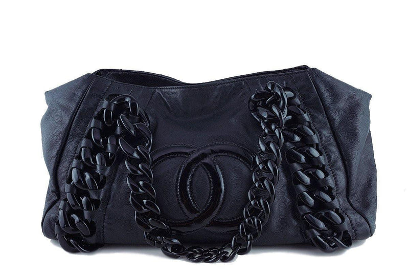 Chanel Black Large Luxury Modern Resin Chain Jumbo Tote Bag – Boutique  Patina