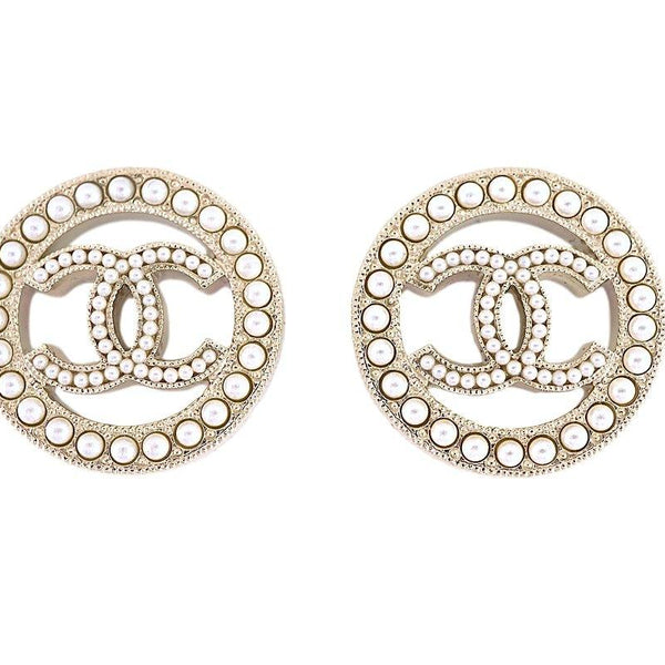 Chanel earrings deals round