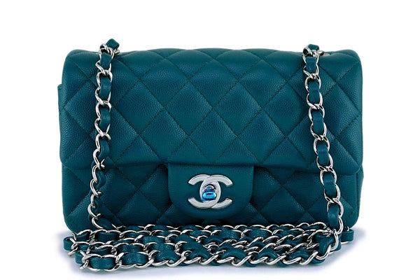 m　CHANEL 01_389b6082-505e-4cf8-ada4-
