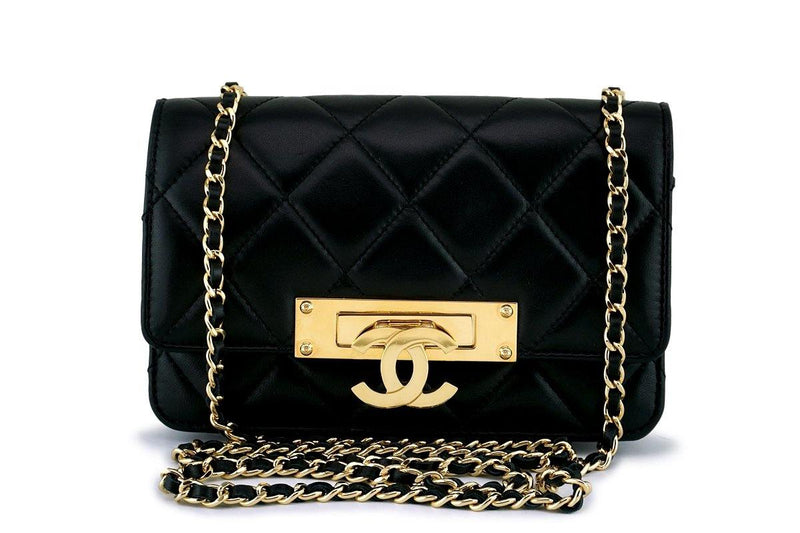 NEW Chanel Black Lambskin Tote with Chain Gold Hardware with CC