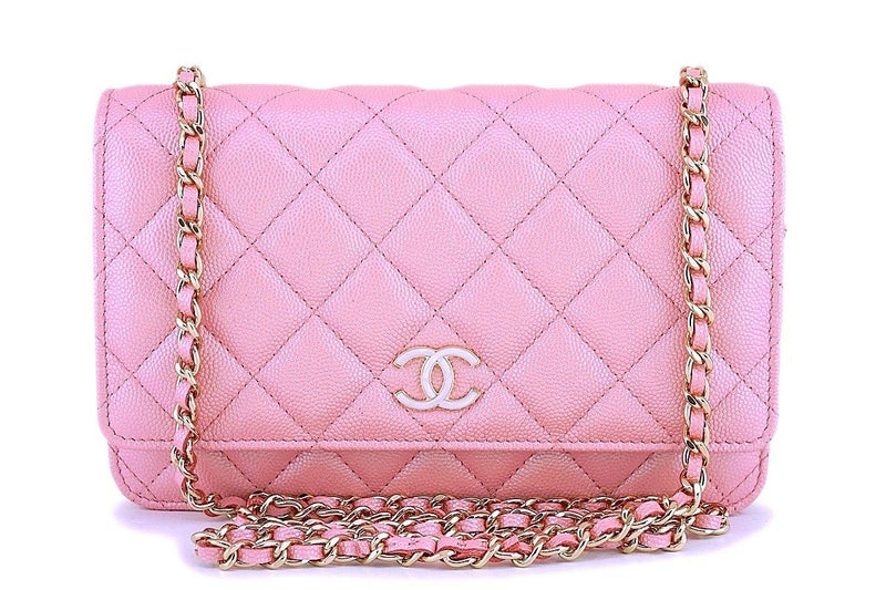 Chanel Lilac Pink Caviar Quilted CC Flap Card Holder Gold Hardware, 2023 (Like New), Womens Handbag