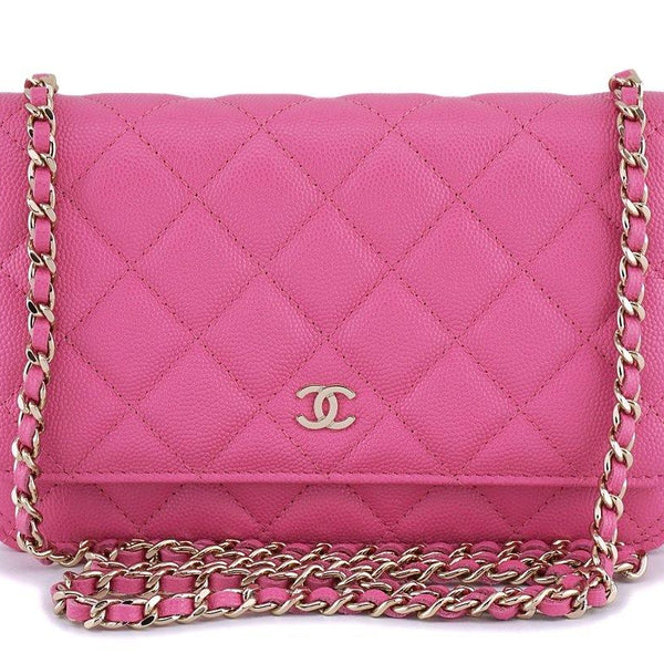 Chanel coco wallet in pink caviar leather Lambskin ref.131194