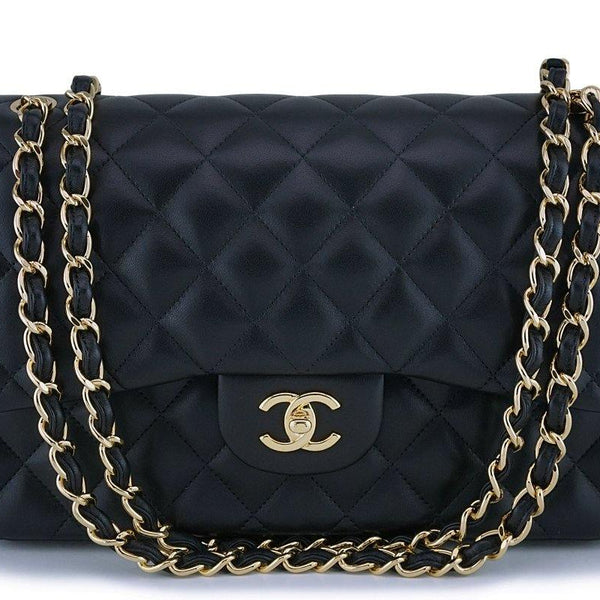 Chanel Black Lambskin Jumbo Classic Double Flap Bag GHW – Boutique Patina