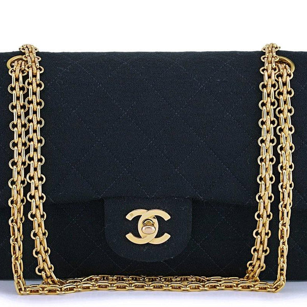 Chanel Vintage Black Chevron Medium Classic Double Flap Bag 24k GHW –  Boutique Patina