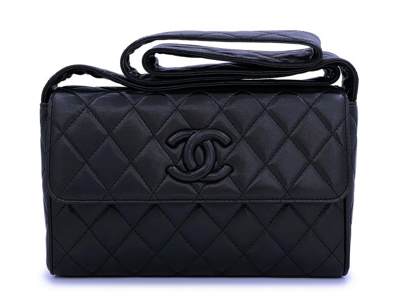 CHANEL Pre-Owned 1995 diamond-quilted Camera Bag - Farfetch