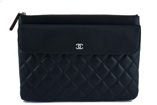 NWT 17S Chanel Black Classic Quilted O Case Flap Clutch Purse Bag - Boutique Patina