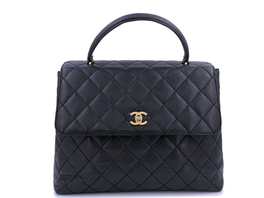 Chanel Vintage Caviar Leather Drawstring Shoulder Bag (SHF-21297) – LuxeDH