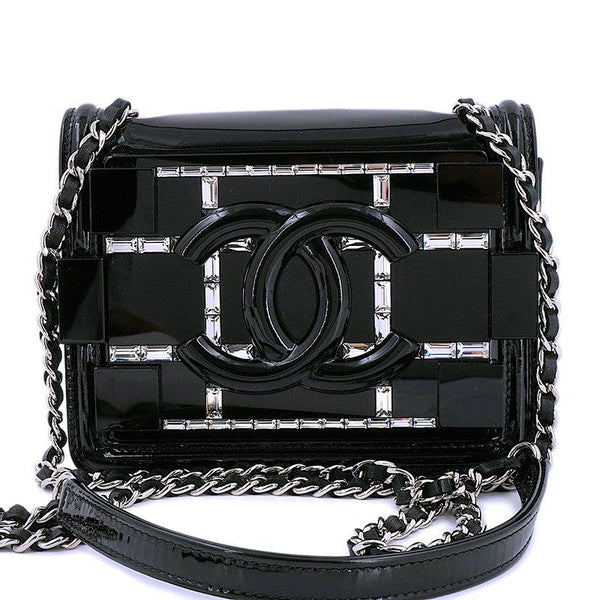Chanel Black/White Striped Plexiglas and Leather East/West Boy Brick Flap  Bag - Yoogi's Closet