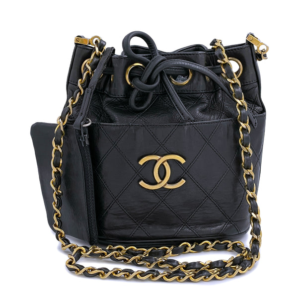 Chanel Black Quilted Lambskin 'CC' Classic Backpack Medium Q6B0NE1IK7118