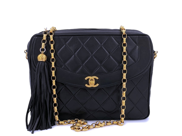 CHANEL Iridescent Caviar Flat Quilted Small Coco Tassel Camera Case Grey  1237384  FASHIONPHILE