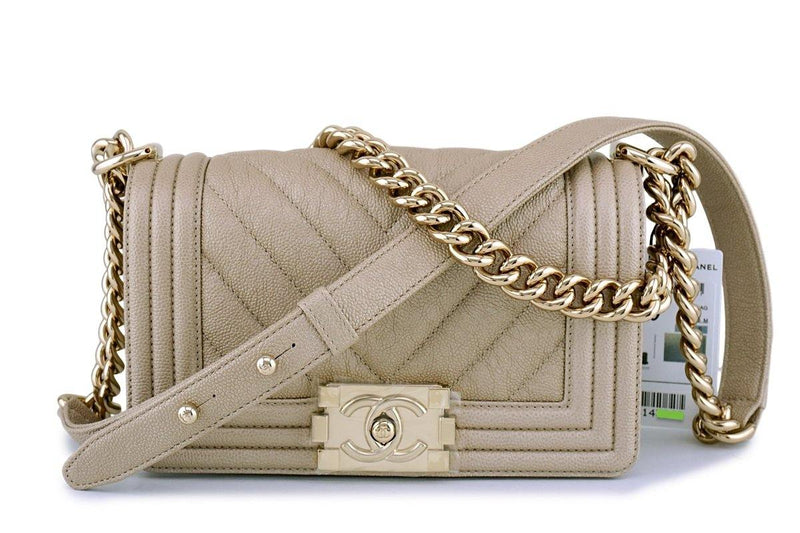 NEW LARGE CHANEL CHEVRON CLUTCH IN CAVIAR BEIGE LEATHER NEW