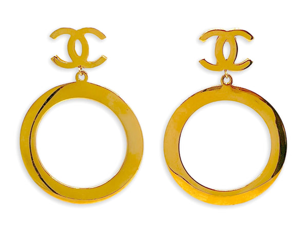 Rare 1980s Chanel Vintage Circle Hoop Dangle Earrings