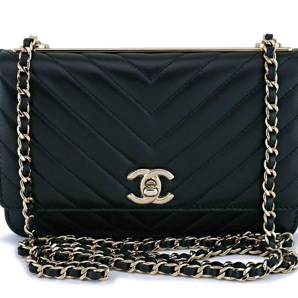 NIB 19C Chanel Black Chevron Classic Trendy CC Wallet on Chain WOC GHW – Boutique  Patina