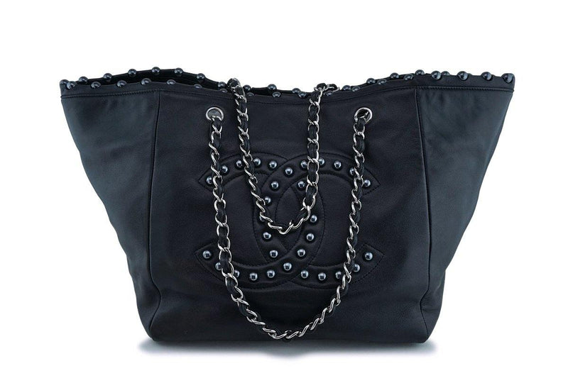CHANEL Lambskin Large Shopping Chain Tote Black 1314857