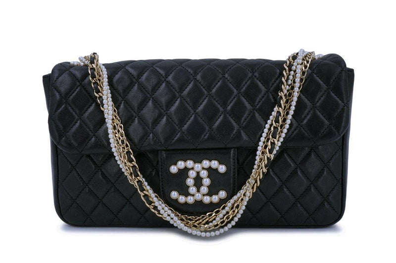 Chanel Chain Around Small Flap bag - Touched Vintage