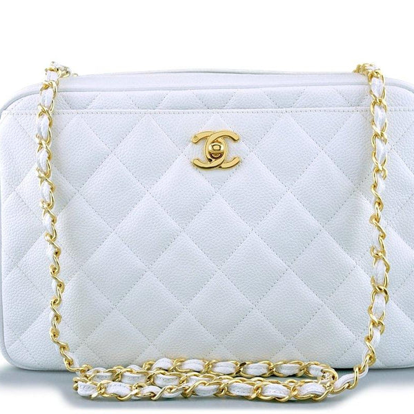 chanel 2.55 quilted bag