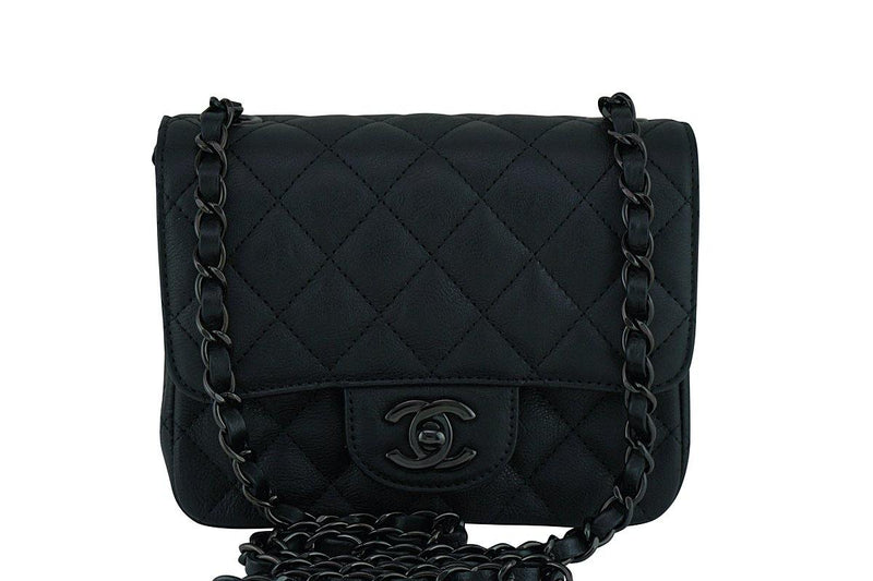 Chanel Pre-owned 2021 Mini Crossbody Bag - Black