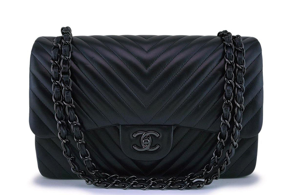 Chanel Black Chevron Quilted Lambskin Leather So Black Classic Medium  Double Flap Bag - Yoogi's Closet