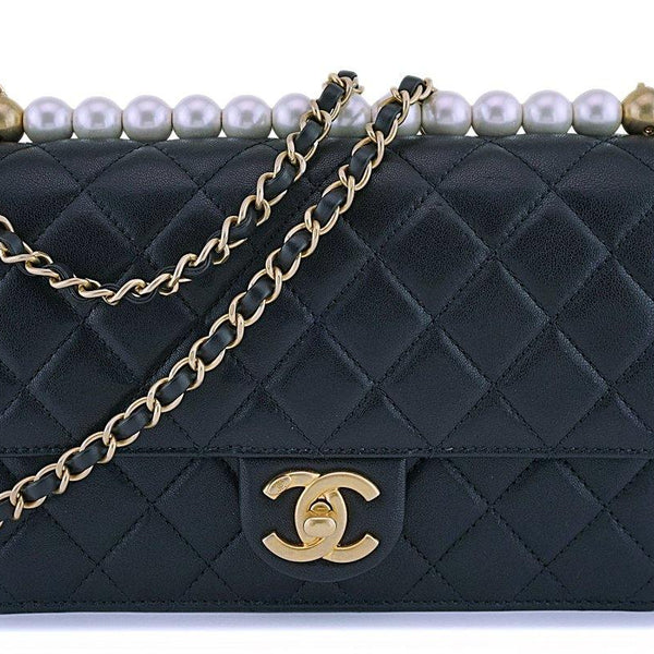 19S Chanel Black Lambskin Chic Pearls Classic Limited Mini Pearl Flap –  Boutique Patina