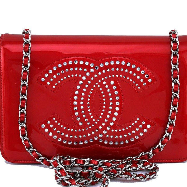 Chanel Red Quilted Iridescent Leather CC Flap Crossbody Bag