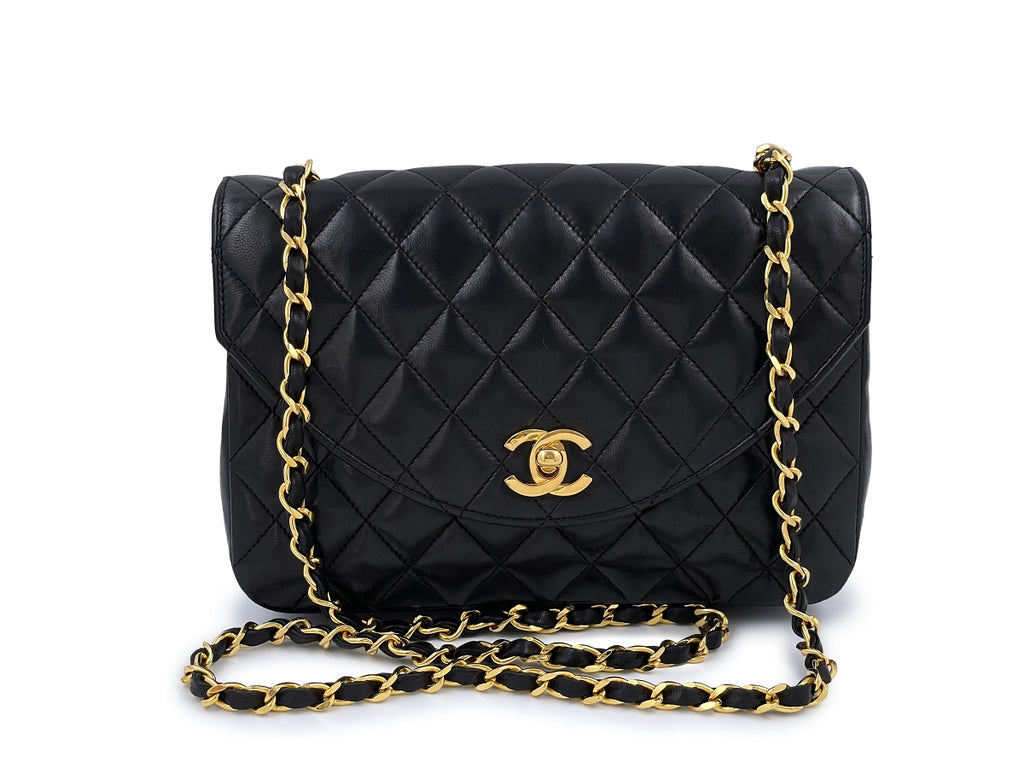 white small chanel bag vintage