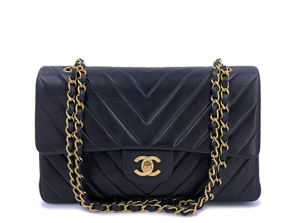 Chanel Vintage Black Chevron Medium Classic Double Flap Bag 24k GHW - Boutique Patina