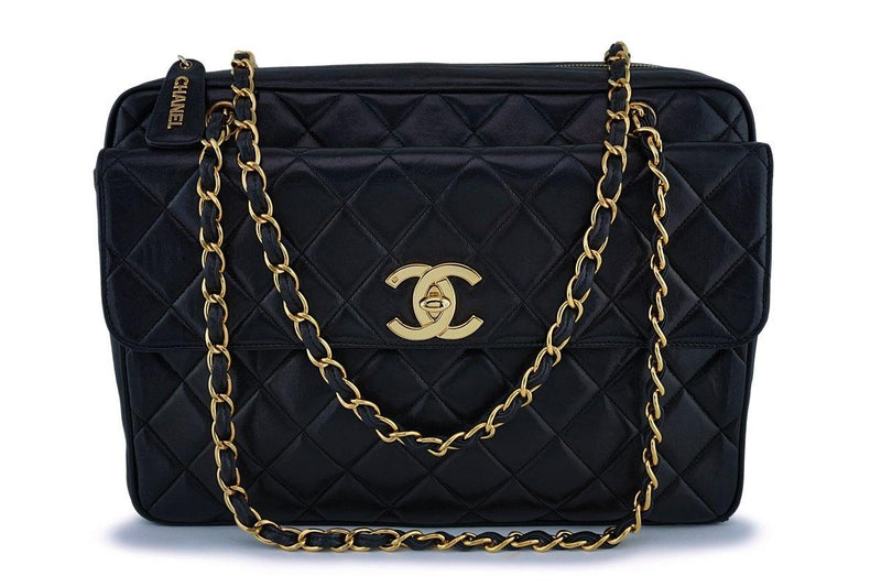 Chanel Classic Maxi Flap Shoulder Bag in Blue Quilted Lambskin, SHW