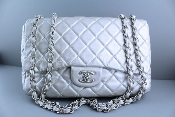 Chanel Black Quilted Suede/Shearling Jumbo Classic Flap Bag