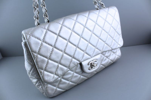 Chanel Silver Lambskin Jumbo 2.55 Quilted Classic Flap Bag - Boutique Patina