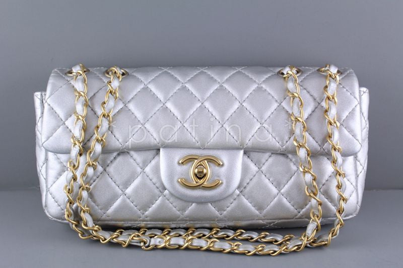 Chanel Silver Chevron Pearl Lambskin Rectangular Mini Flap Bag SHW –  Boutique Patina