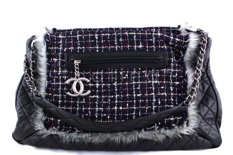 NWOT Victoria's Secret pewter/ studded purse