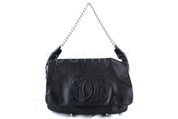 Chanel Black Rodeo Drive Jumbo Chunky Chain Logo Flap Bag - Boutique Patina