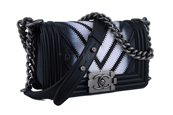 NWT Rare Chanel Black Ombre Chevron Lizard Boy Classic Flap Bag - Boutique Patina