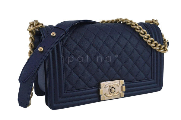 NWT 15P Rare Chanel Pearly Blue Stingray Le Boy Classic Flap Bag – Boutique  Patina
