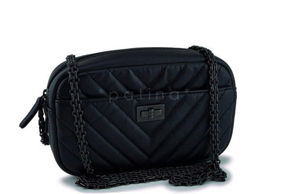 2018 Chanel So Black Chevron Reissue Camera Case Bag - Boutique Patina