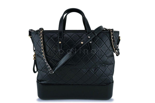 ⭐️SOLD⭐️C H A N E L GST - Black quilted caviar with silver tone hardware  (excellent condition) Size 34 by 23 cm Price $1,600