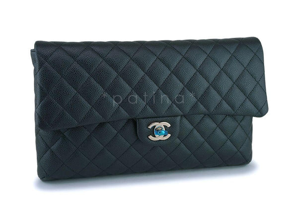 black chanel trendy woc