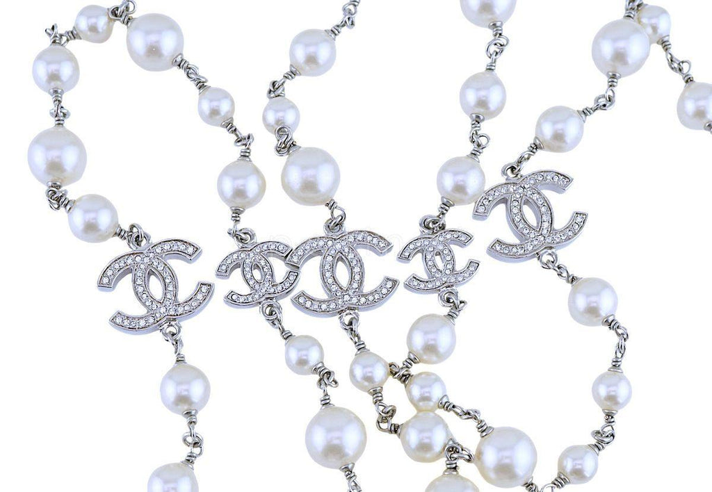 Chanel Timeless Classic 42 5 Crystal CC Pearl Long Necklace