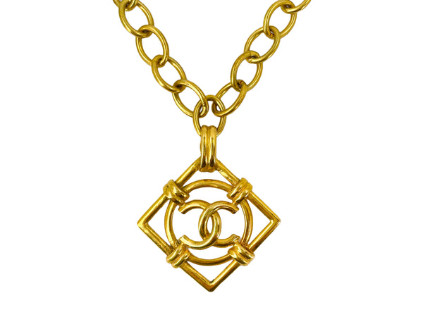 Chanel Collection 29 Vintage CC Logo Long Diamond Square Logo Necklace