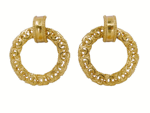 Chanel Vintage 96A Door Knocker Earrings Gold