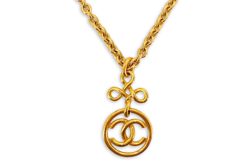 Chanel 93P Vintage Long Knotted Encircled CC Long Necklace Gold