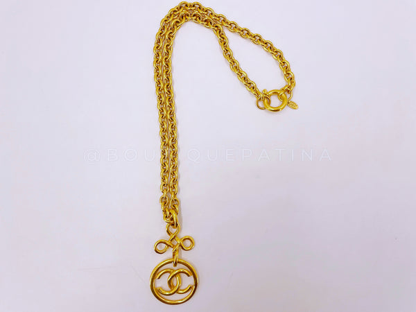 Chanel 93P Vintage Long Knotted Encircled CC Long Necklace Gold