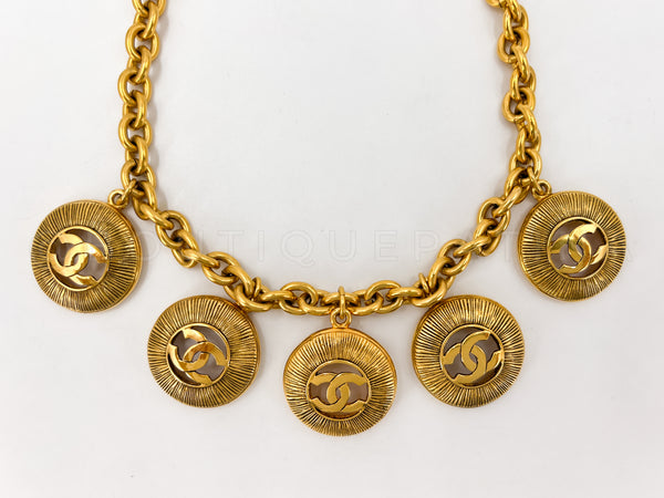 Chanel Vintage 5-Sunburst CC Choker Necklace Gold Plated
