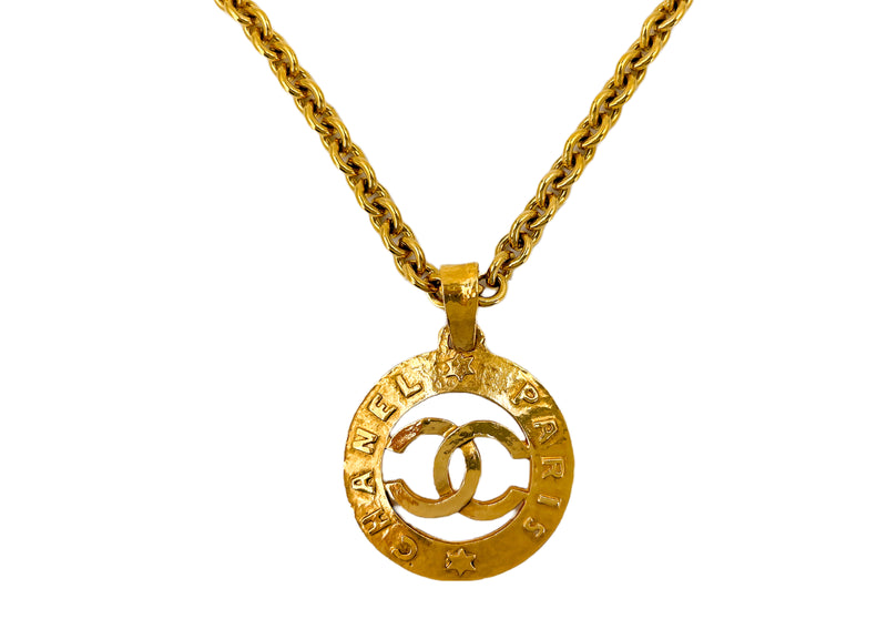 Chanel Vintage CC Medallion Long Necklace Collection 28 – Boutique