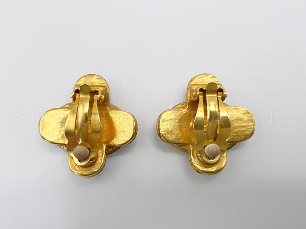 Chanel 94A Clover Stud Earrings Baroque Gold Plated