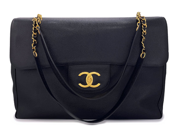 CHANEL☆ヴィンテージバック Chanel 1994 Vintage Black Tortoise Resin Medium Classic Flap Bag