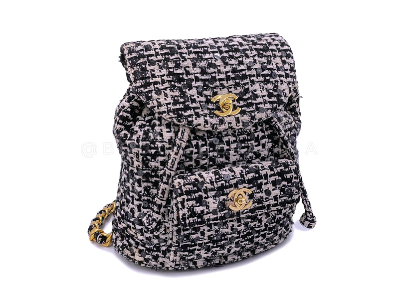 Tweed backpack Chanel Black in Tweed - 29428169