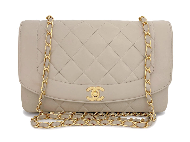 Chanel 1993 Vintage Light Taupe Beige Medium Diana Flap Bag 24k